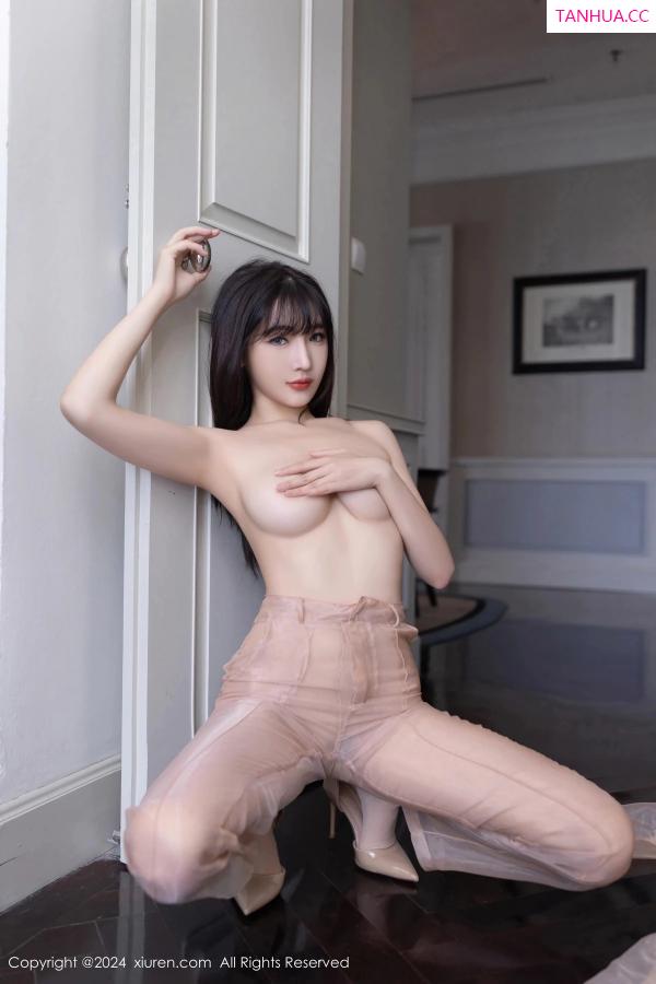 陆萱萱  [XiuRen]高清写真图 2024.05.09 No.8509 陆萱萱 美腿性感第39张图片